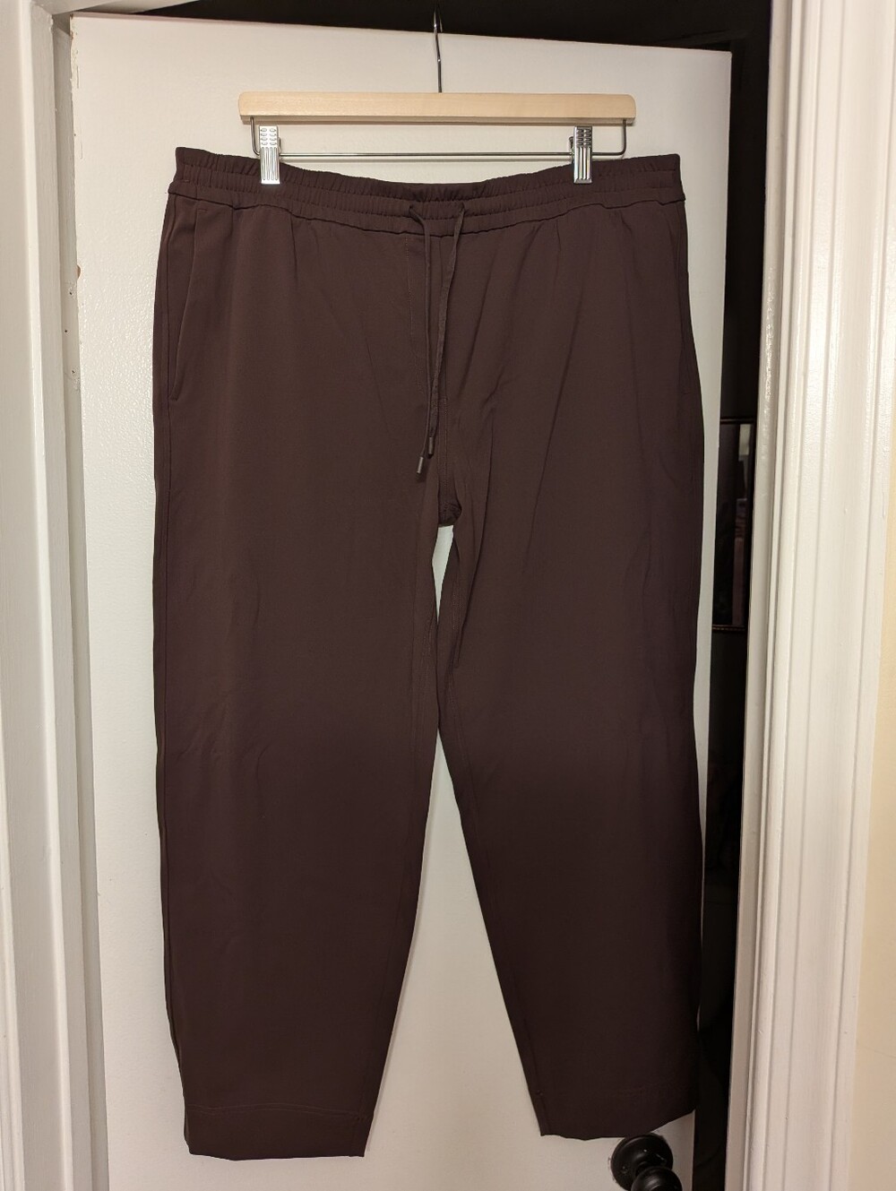 Lululemon Tapered-Leg Mid-Rise Pant 7/8 Length Luxtreme  Espresso Size XL
